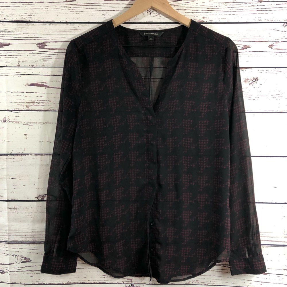 BANANA REPUBLIC Sheer Button Down Blouse, small